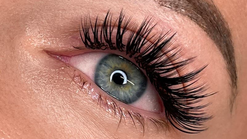 Midtown Lashes New York photo