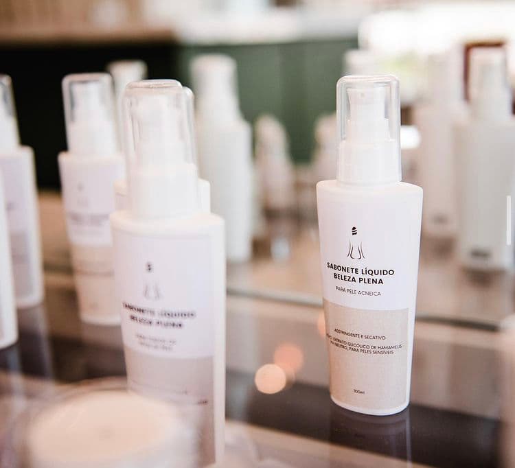 Mikaele Graf Estética Presidente Getúlio photo