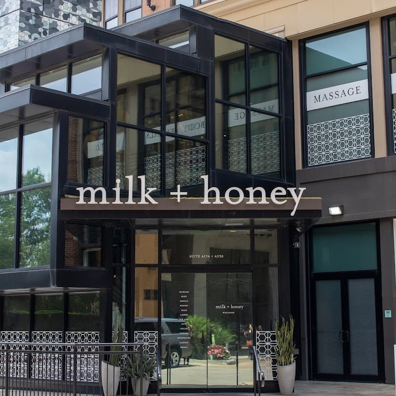 Houston milk + honey | River Oaks photo