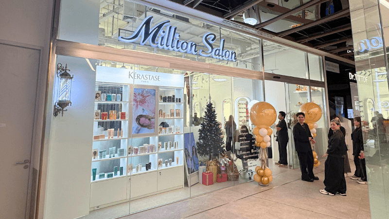 Million Nail & Spa, Hua Thanon Market Bangkok photo