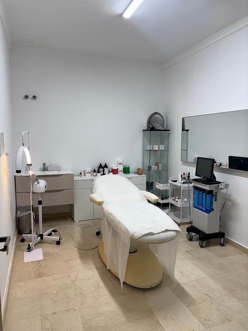 Minimal Skin Marbella Mijas photo