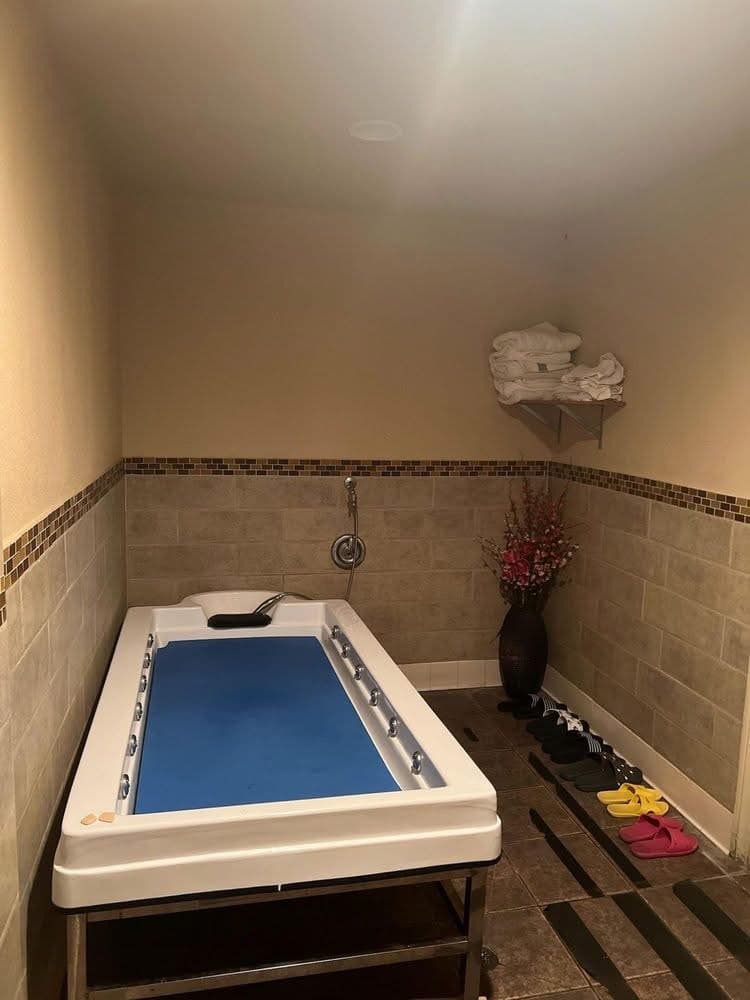 Miramar Relax Spa San Diego photo