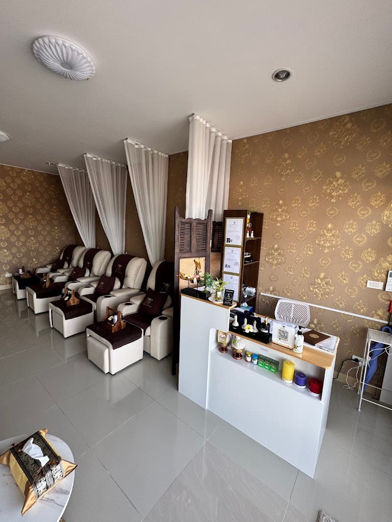 Mirarin Thai Massage And Spa Cha Am photo