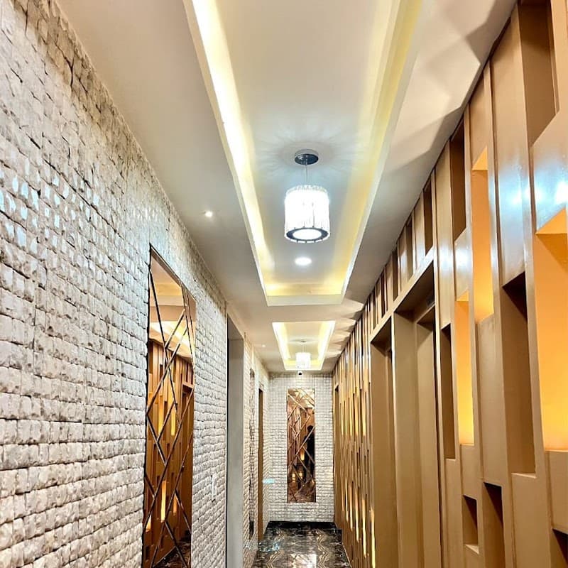 Mirror Spa Delhi photo