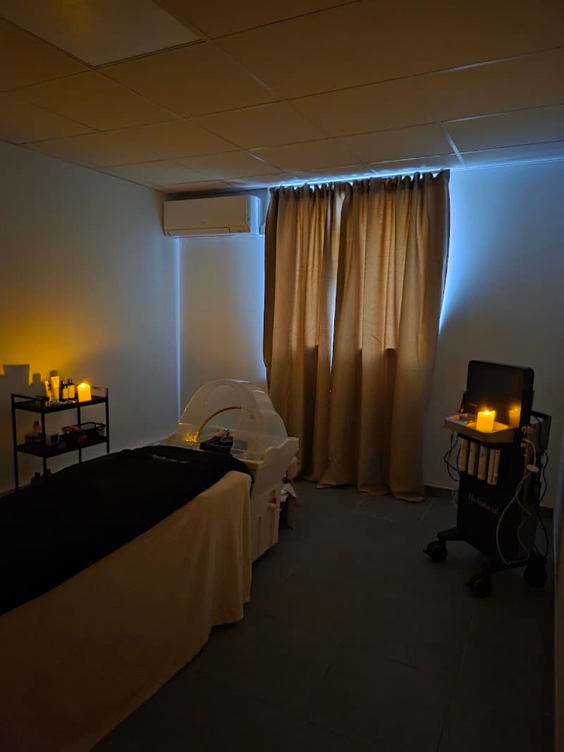 Mistral Head Spa | Tânia Rocchia Venelles photo