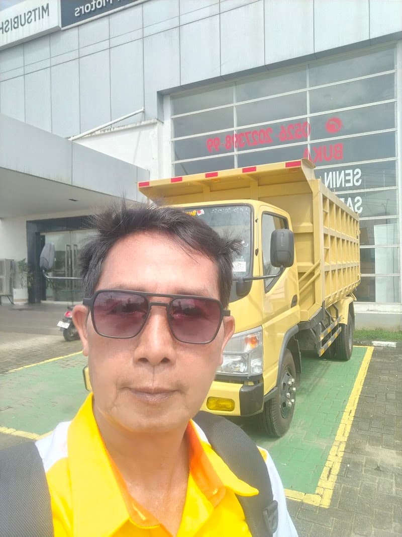 Mitsubishi (Pt.Sbm) Tabalong photo