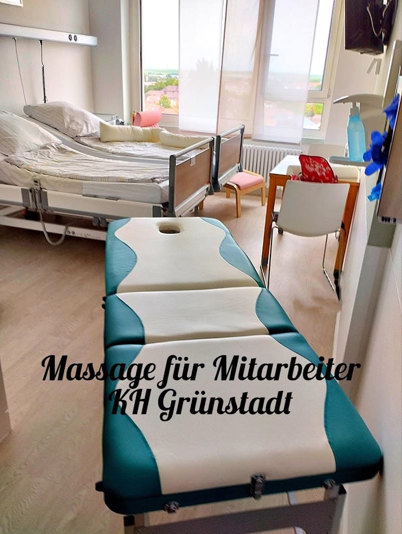 Mobile Massagen & Energiearbeit Eisenberg/Pfalz photo