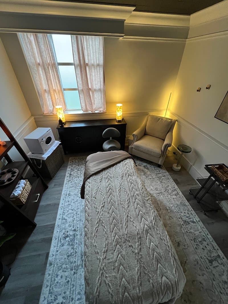 Modern Massage and Spa North Ridgeville photo