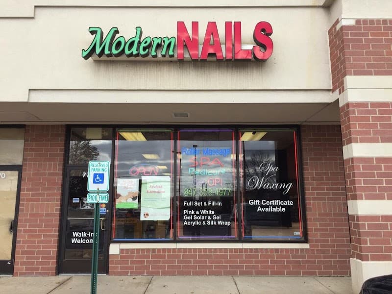 Modern Nail Spa Palatine photo