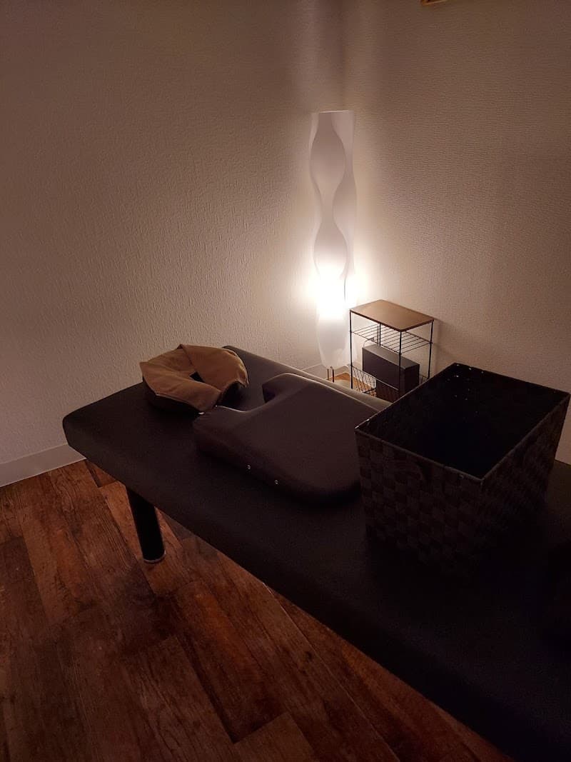 Momikaru Ota Ekimae Store Takamatsu City photo