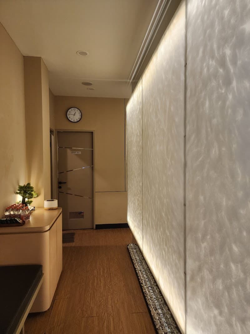 Momu Reflexlogy Jambi photo
