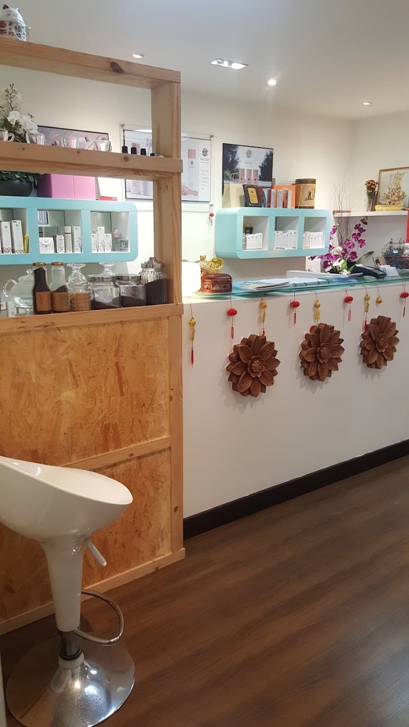 Mon Beauty Xing Neng Mei Yan Guan | Air Itam Air Hitam photo