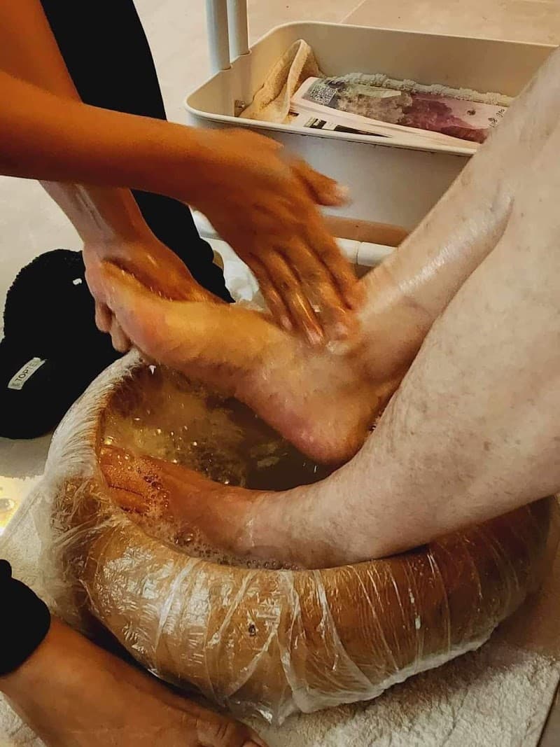 Mona Asian Thai massage spa Ha-Atsma'ut St 30 photo