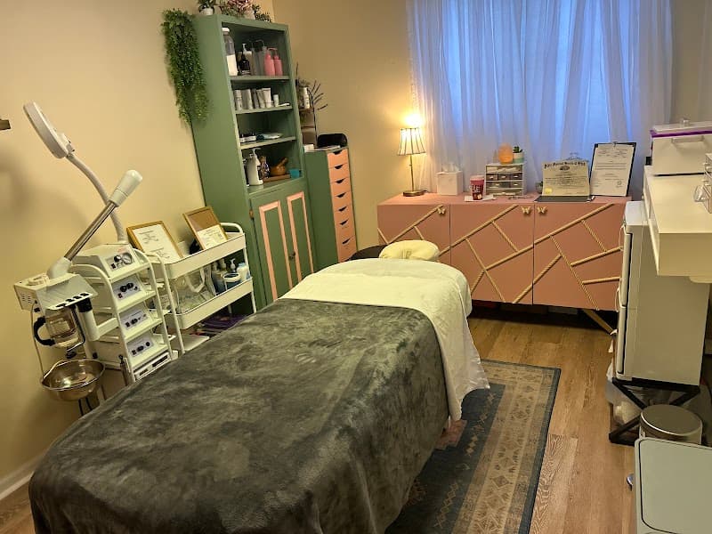 Monarch Beauty Dublin photo