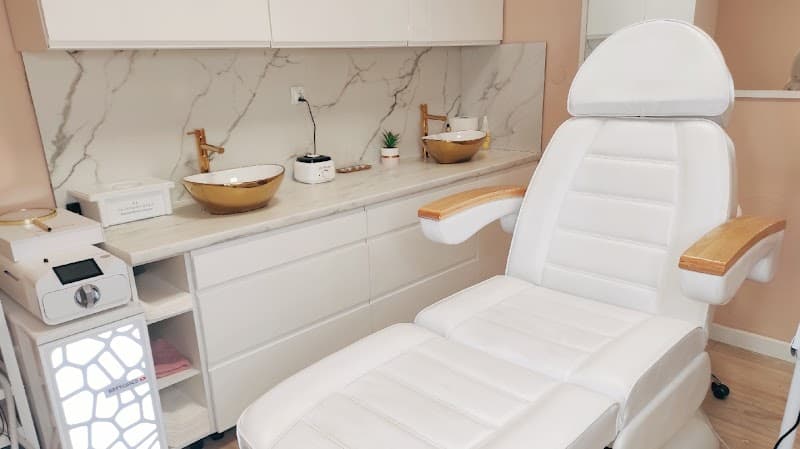 Monika Miler - Makijaż permanentny & Szkolenia Słupsk photo