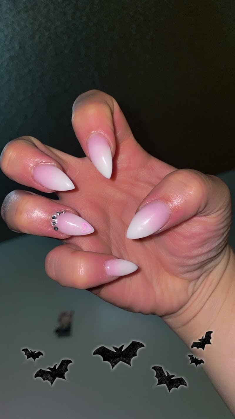 Mony's Nail Spa Dodge City photo