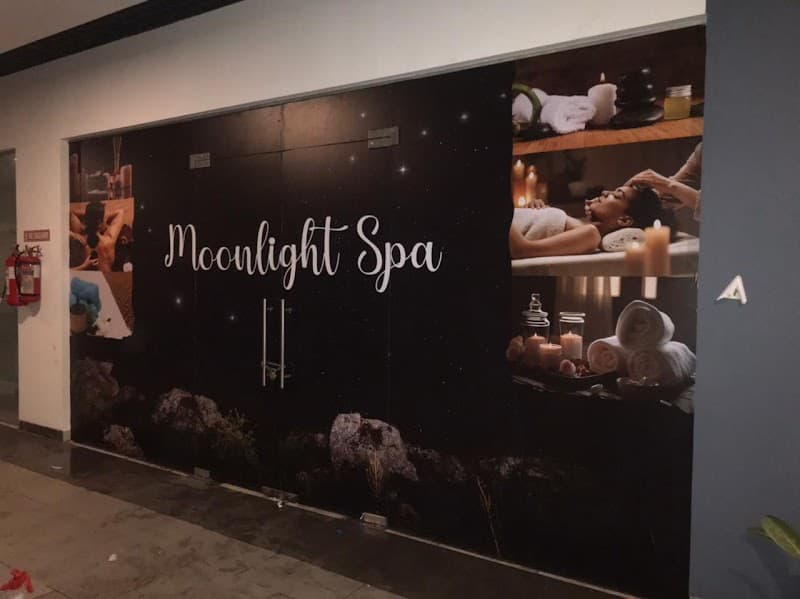 Moonlight Spa -Hadapsar Pune photo