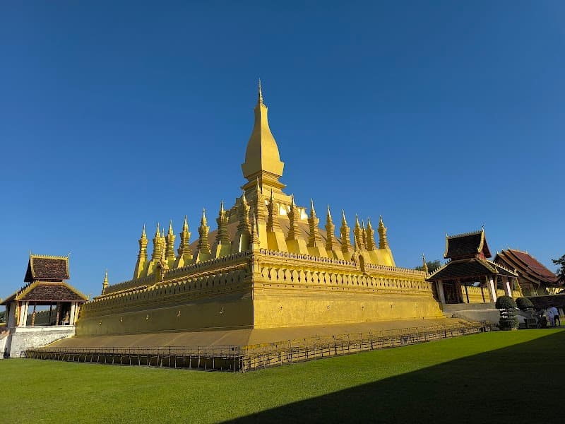 Mor Luang Ban Dôngdôk photo