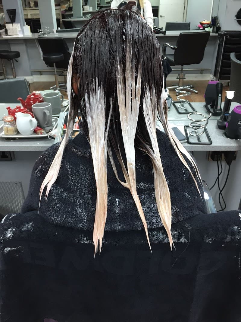 Morley Andrew Hair & Beauty Royal Tunbridge Wells photo