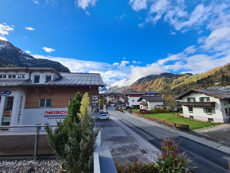 Mountain Hotel Luis Zell am See photo