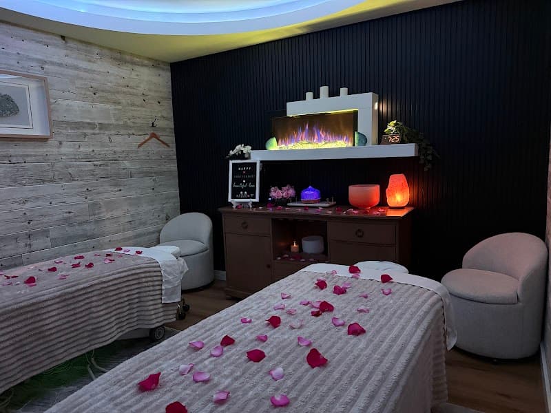 Mountain Whisper Spa Banff photo