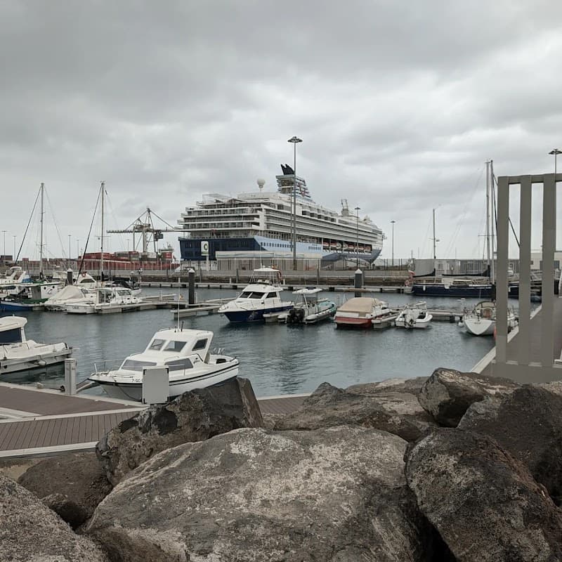 Muelle De Puerto Del Rosario Puerto del Rosario photo