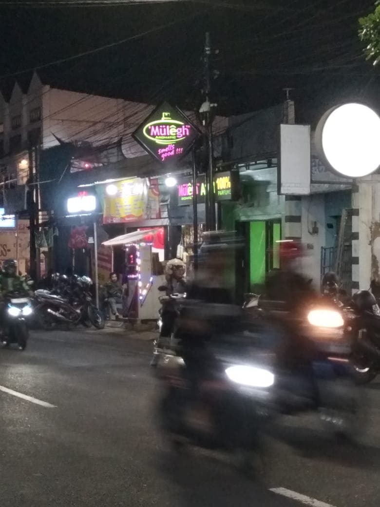 Mulegh Aromatic Rita Kebondalem Purwokerto photo