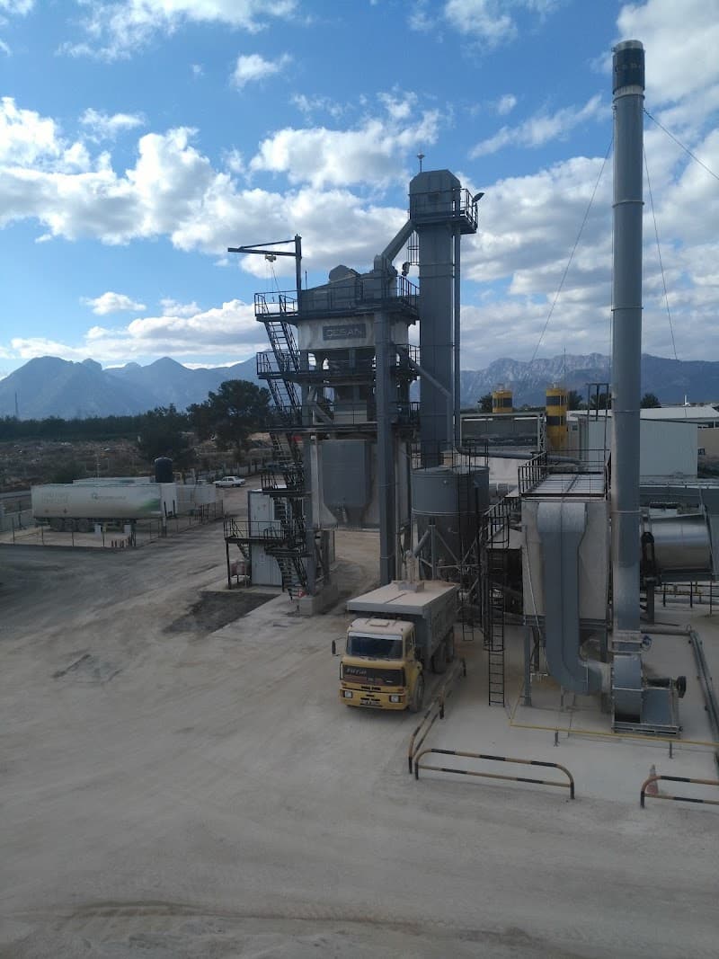 Muratpaşa Belediyesi Asfalt Plenti Döşemealtı photo