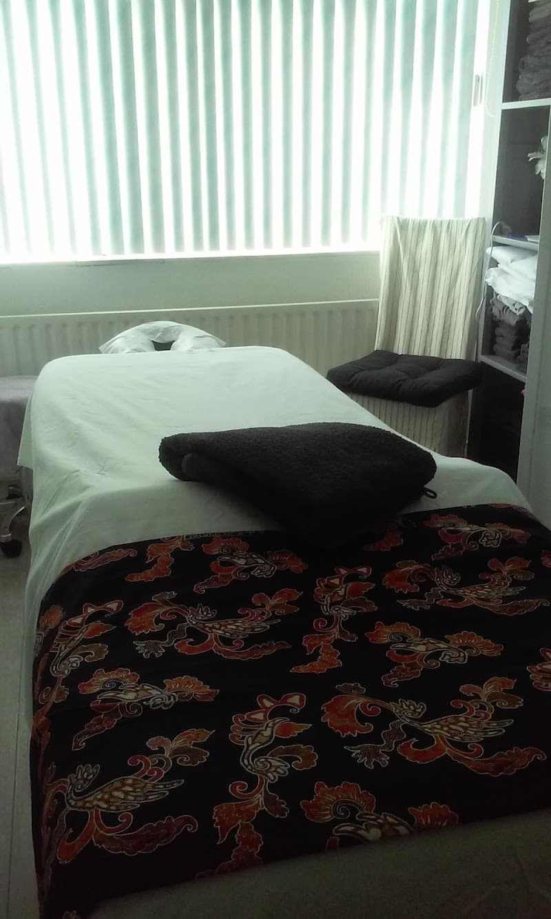 Mutiara Massage Hoogvliet photo