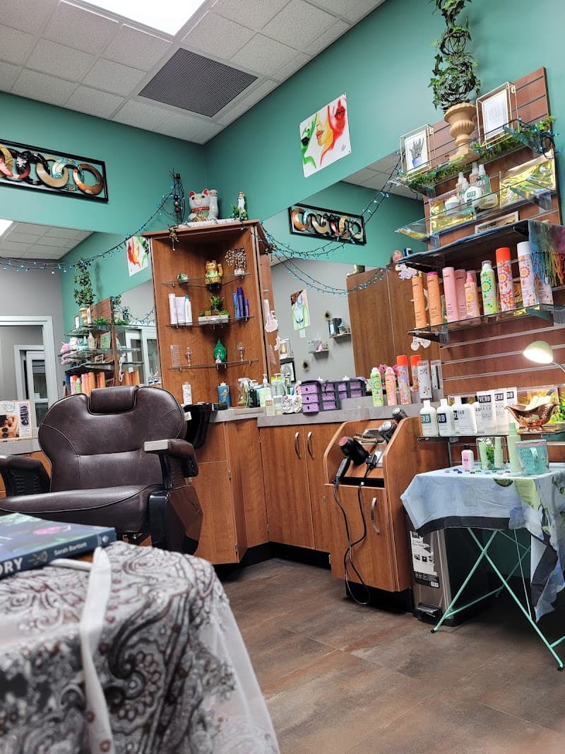 Mystic Cut & Color Papillion photo