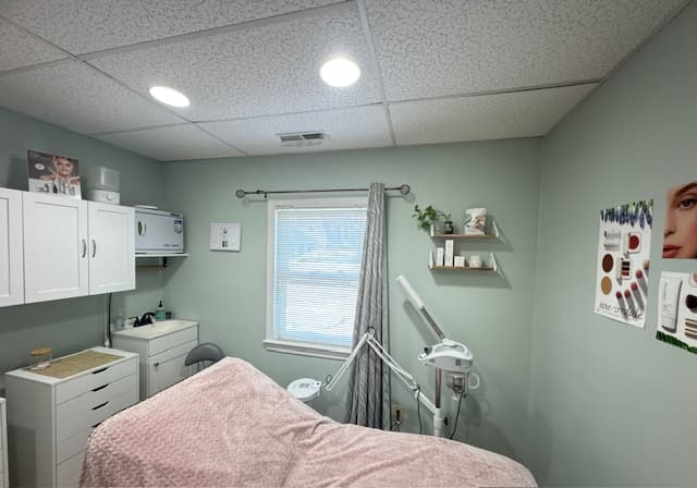 Mystic Images Salon and Spa Bedford photo