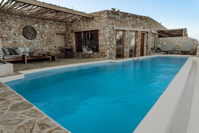 MYTHIC PAROS Paros photo