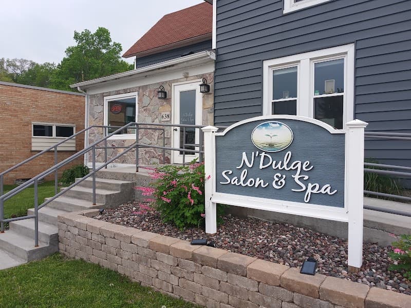 N'Dulge Salon & Day Spa West Bend photo