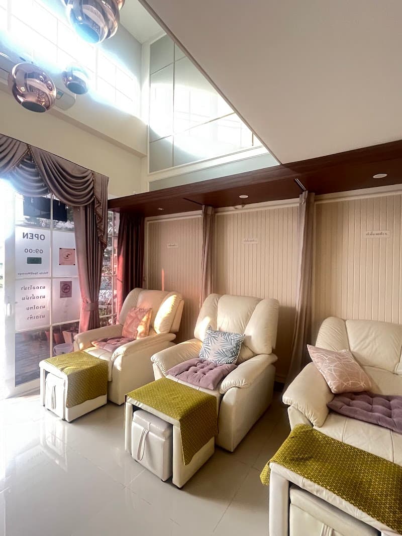 Nadthicha Massage Bangkok photo