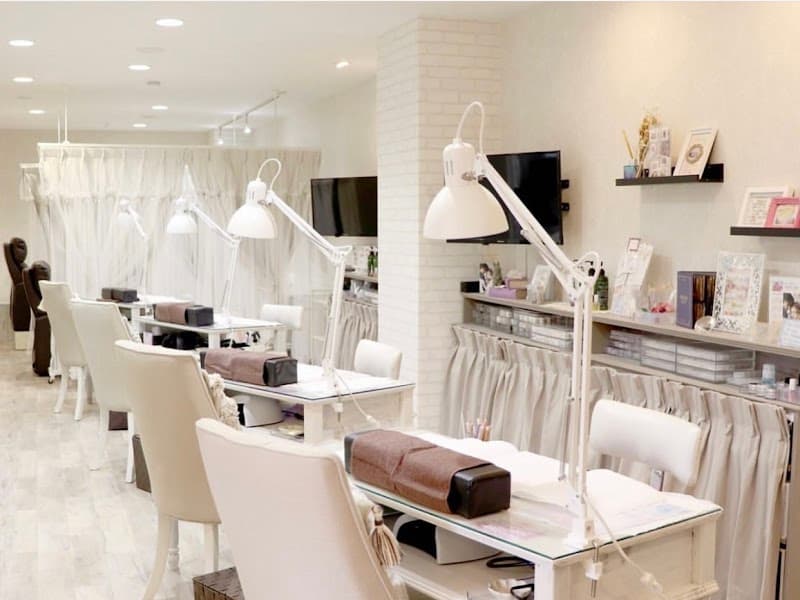 Nail & Eyelash Plaisir Sakai City Sakai Ward photo