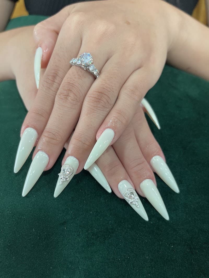 Nail & Make Up Ánh Dương Quận Bình Tân photo