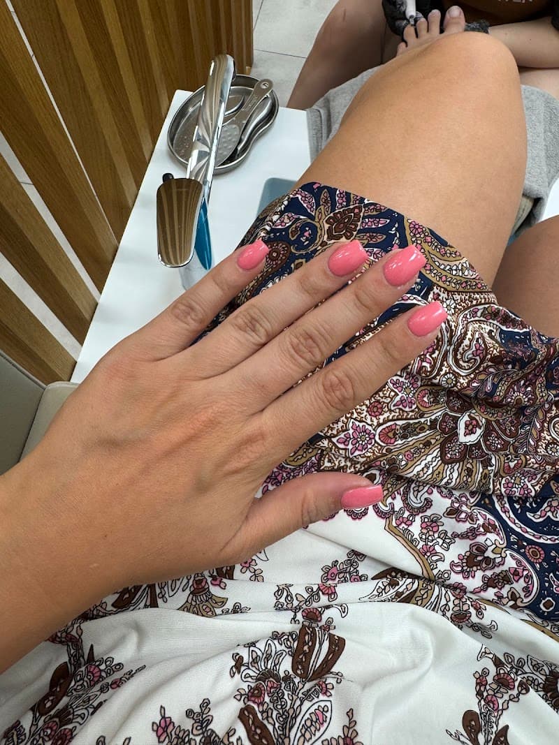 Nails center Opava photo
