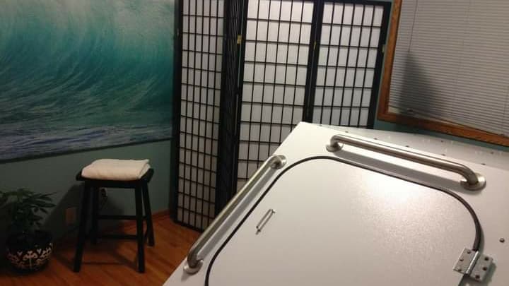 Nalu Float Rochester photo