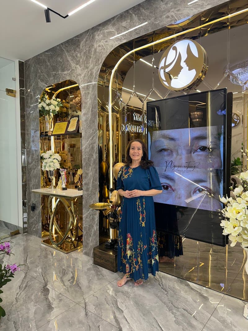 Nâng mũi thẩm mỹ Nha Trang - tiêm Filler photo