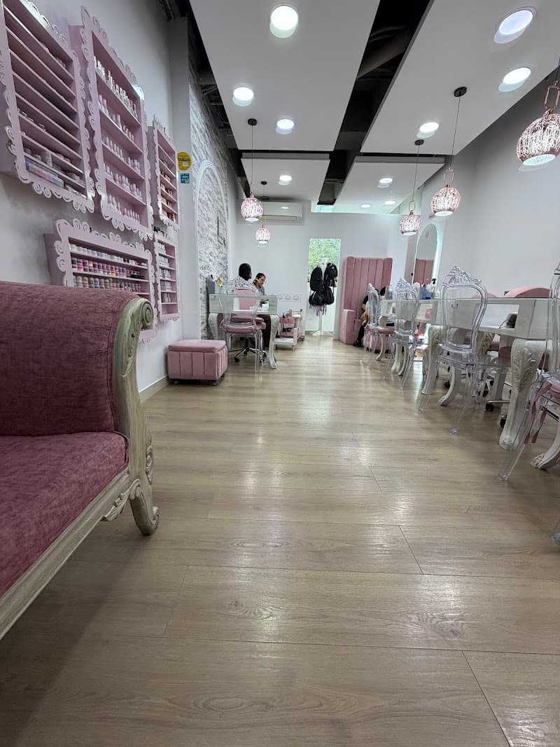 Natalia Miranda Spa Nails Medellín photo