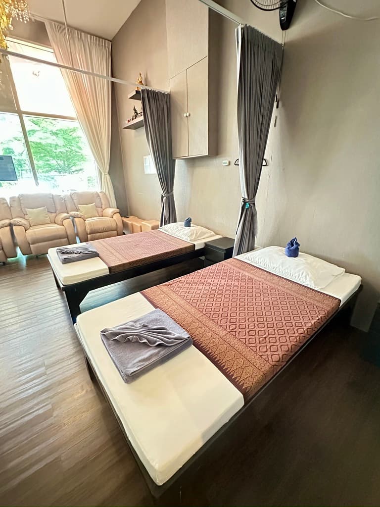Nataveer Thai Massage Chum Phae photo