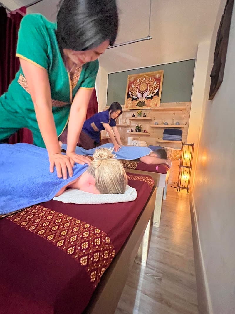 Natural Collection Thai Massage Al. Diakou 65 photo