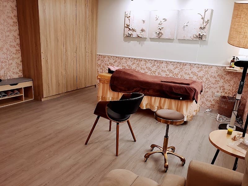 Natural Deep Meridian Workshop - Skincare, Essential Oil Massage, Prenatal, Pelvic Correction Taoyuan City photo