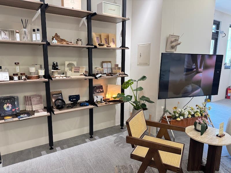 Natural Meridian Therapy Health Center Taichung City photo