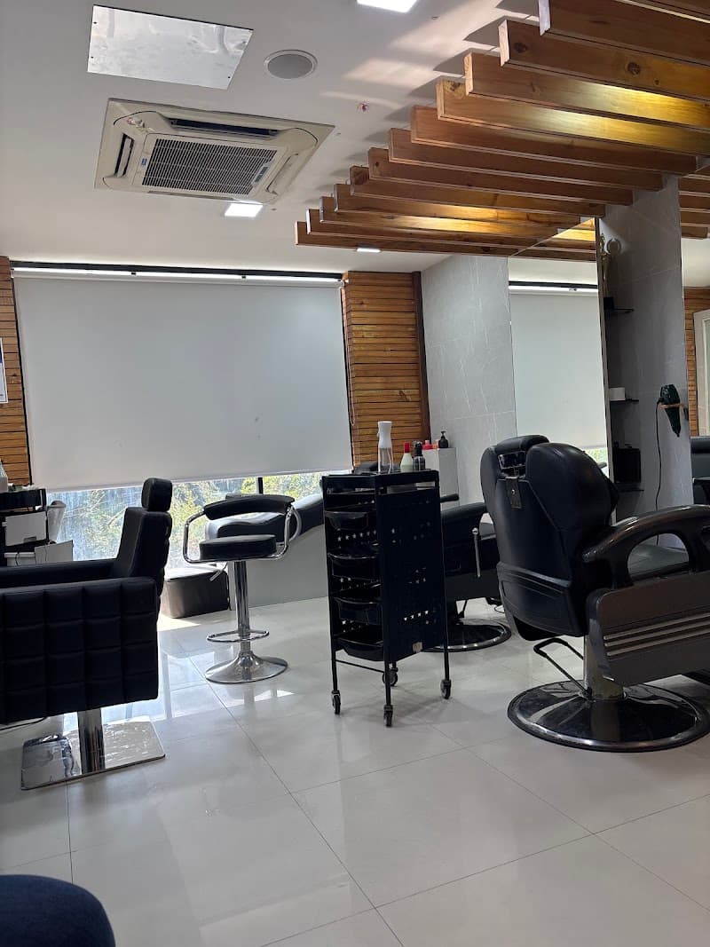 Naturals Family Salon and Spa Chennai photo