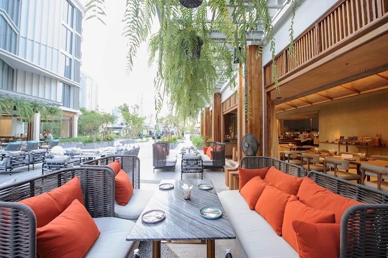 Nava Tea Terrace - Parn Dhevi Riverside Resort & Spa Bangkok photo