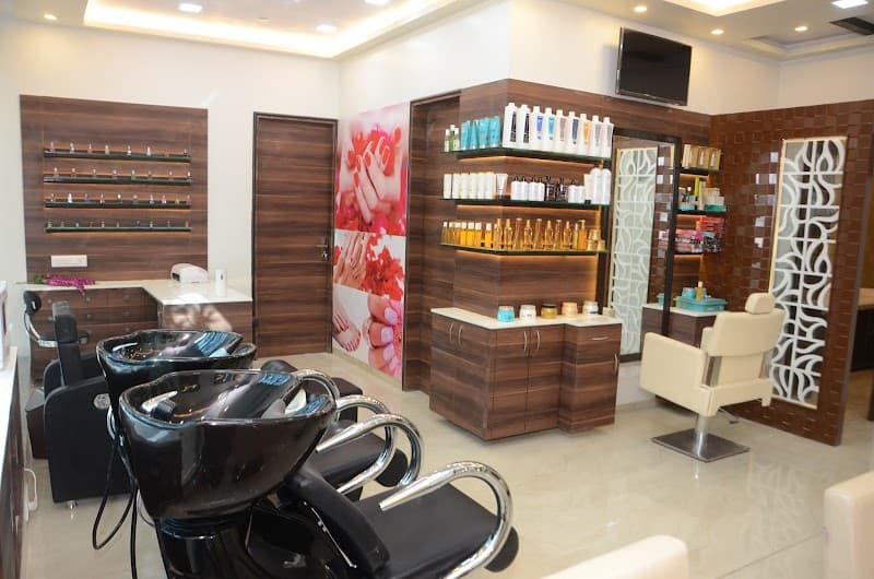 Neha's beauty salon and spa Phoenix photo