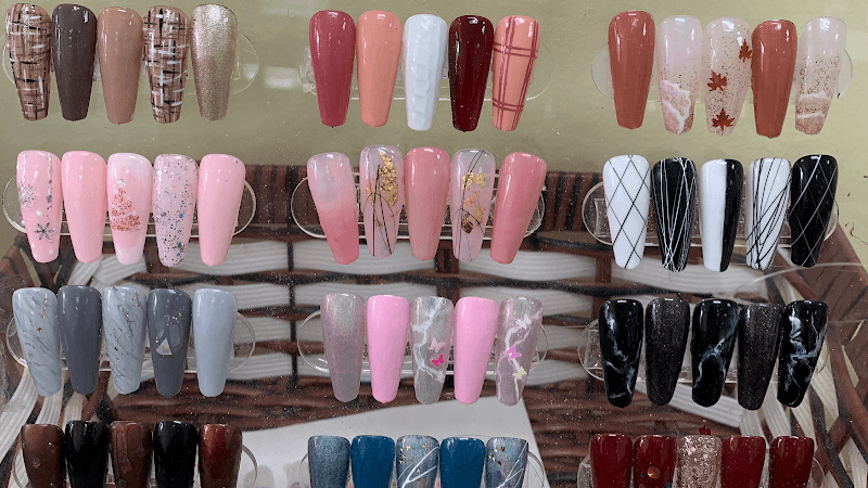 New Pretty Nails Farmingdale photo