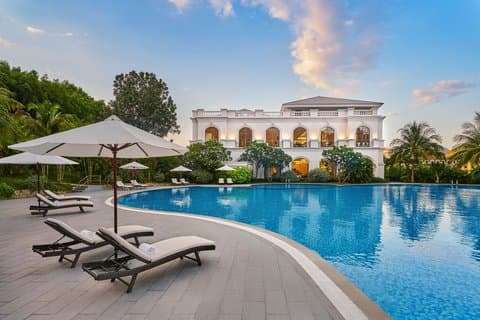 Nha Trang Marriott Resort & Spa, Hon Tre Island photo