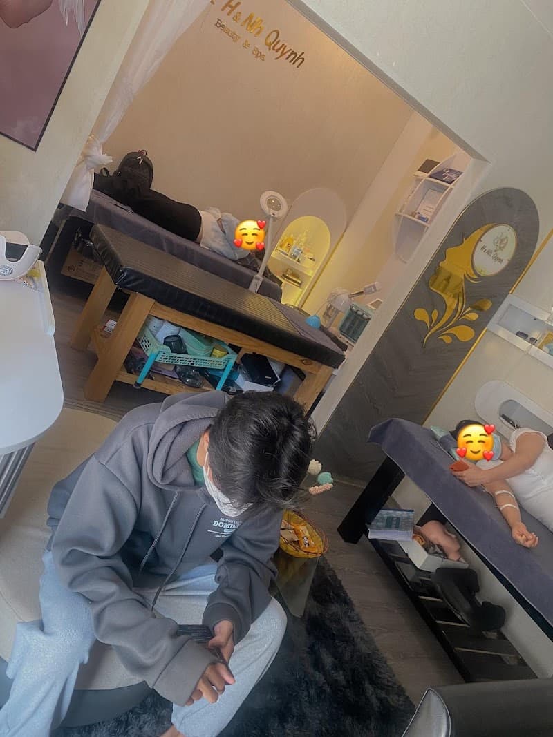 NhQuynh Beauty Spa and Salon Huyện Phú Quý photo